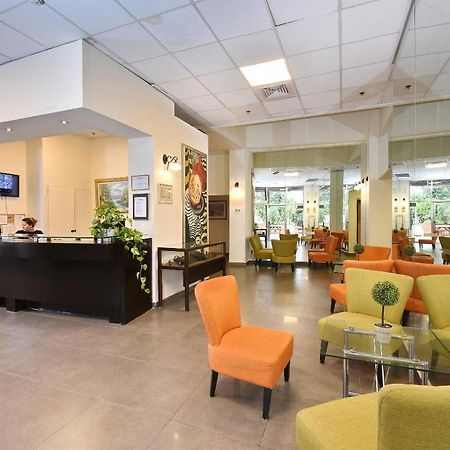 Pearl Of The Valley Hotel Kfar Tavor Екстериор снимка